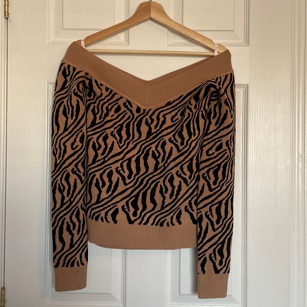 NWT Guess Kade animal print off the shoulder sweater